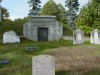 WOODBURY - RIDDLE Family mausoleum & stones